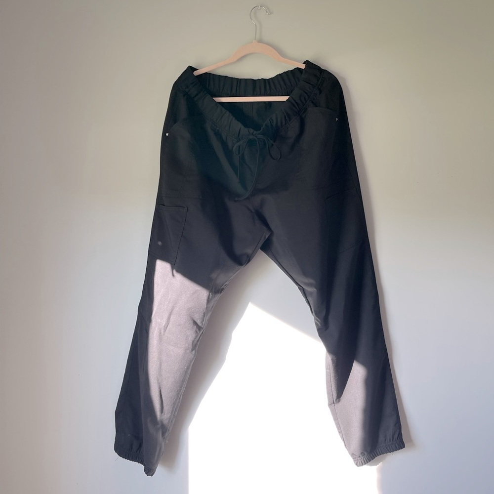 Black Jogger Scrub Pants